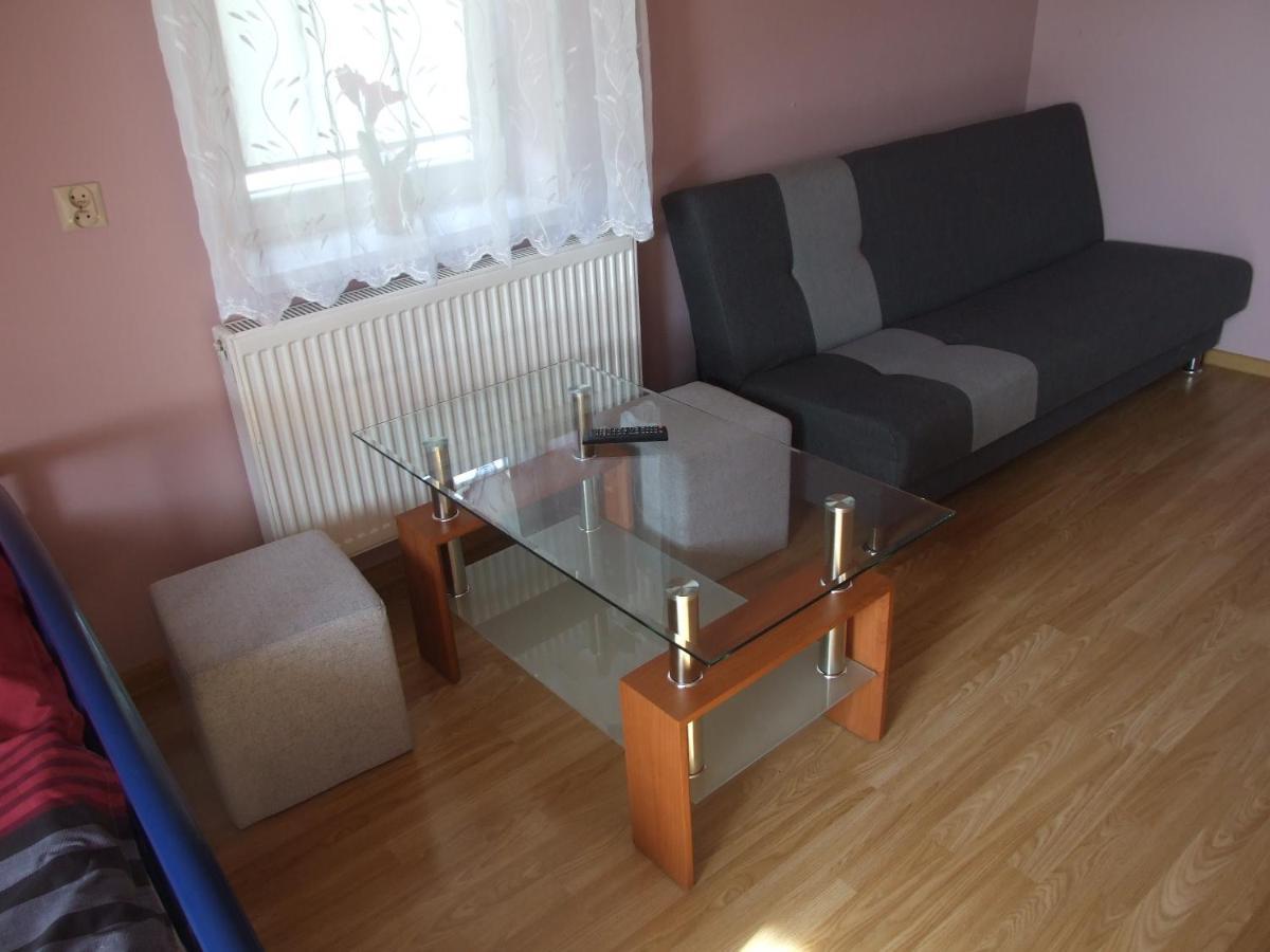 Pokoje Na Chacie W Sandomierzu Exterior foto